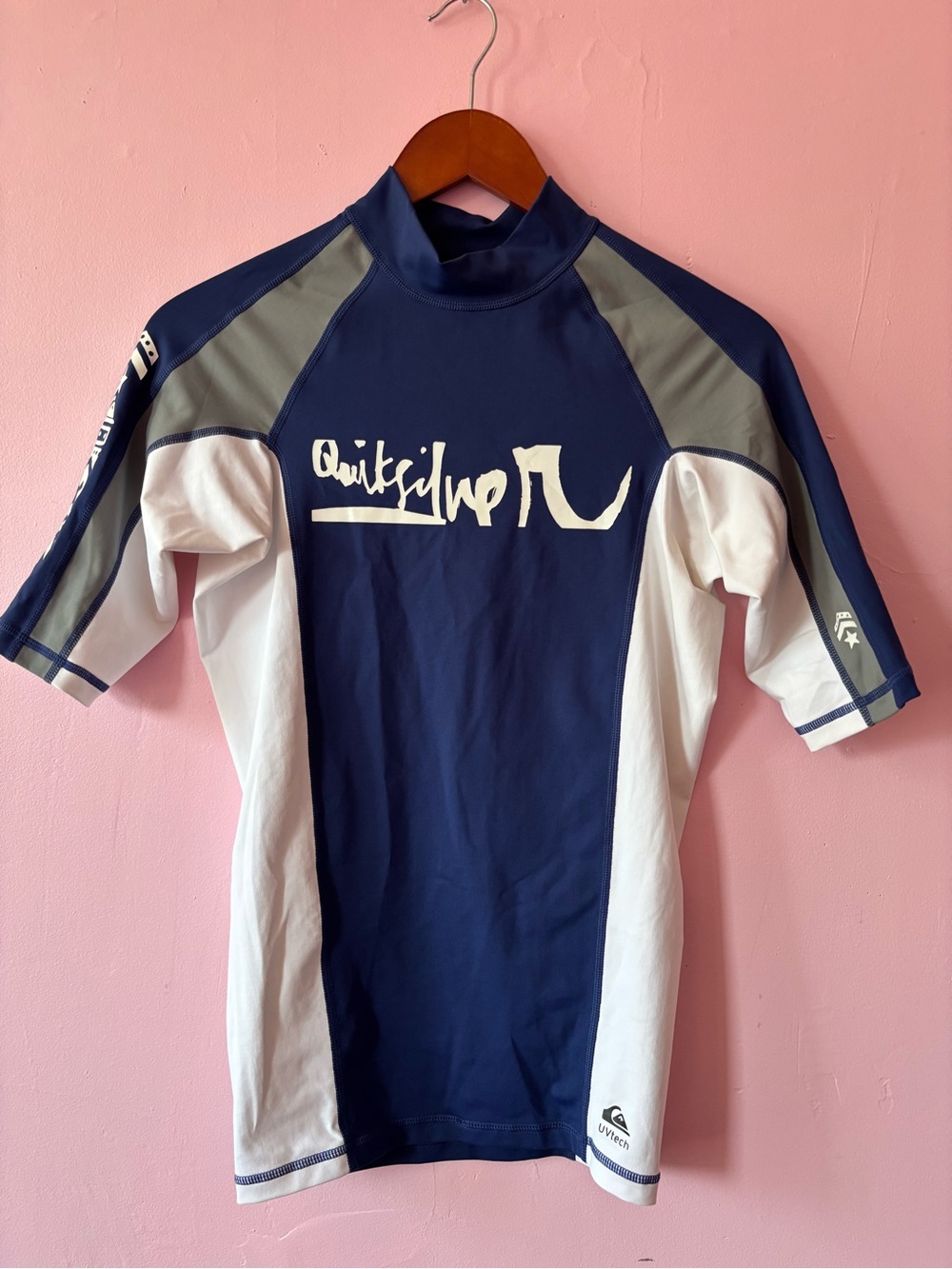 Vintage Quiksilver Navy Rash guard NWT